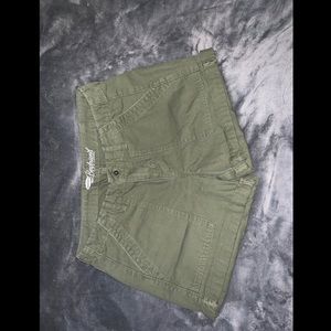 Old navy boyfriend shorts